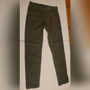 Olive H&M Ankle Pants